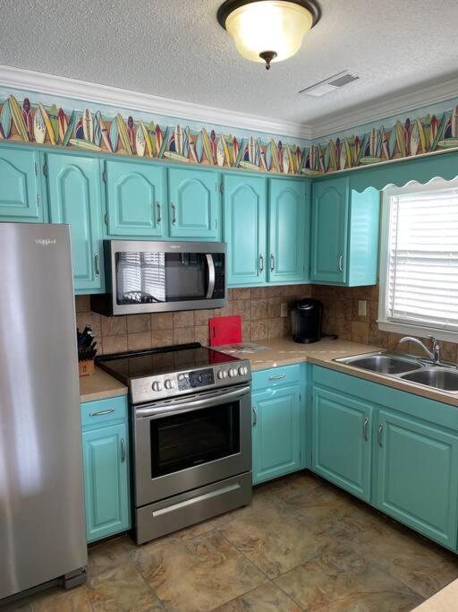 מירטל ביץ' Beach Breeze 3, Pet Friendly, Walking Distance To Atlantic Ocean Free Parking מראה חיצוני תמונה