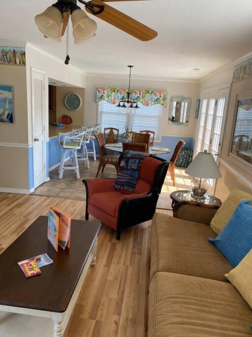 מירטל ביץ' Beach Breeze 3, Pet Friendly, Walking Distance To Atlantic Ocean Free Parking מראה חיצוני תמונה