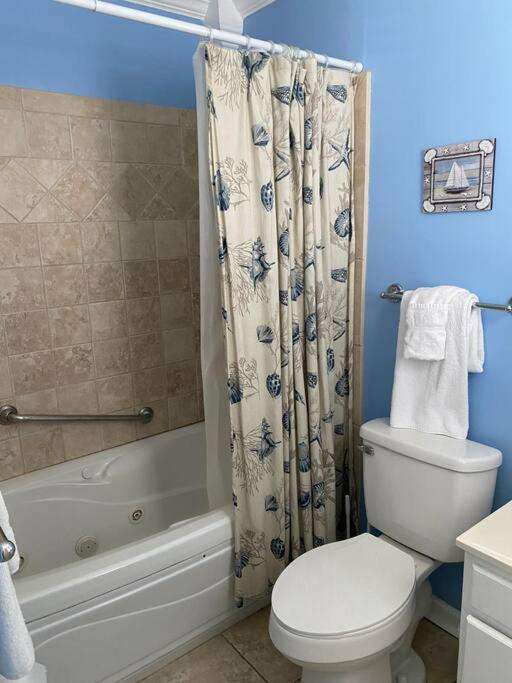 מירטל ביץ' Beach Breeze 3, Pet Friendly, Walking Distance To Atlantic Ocean Free Parking מראה חיצוני תמונה