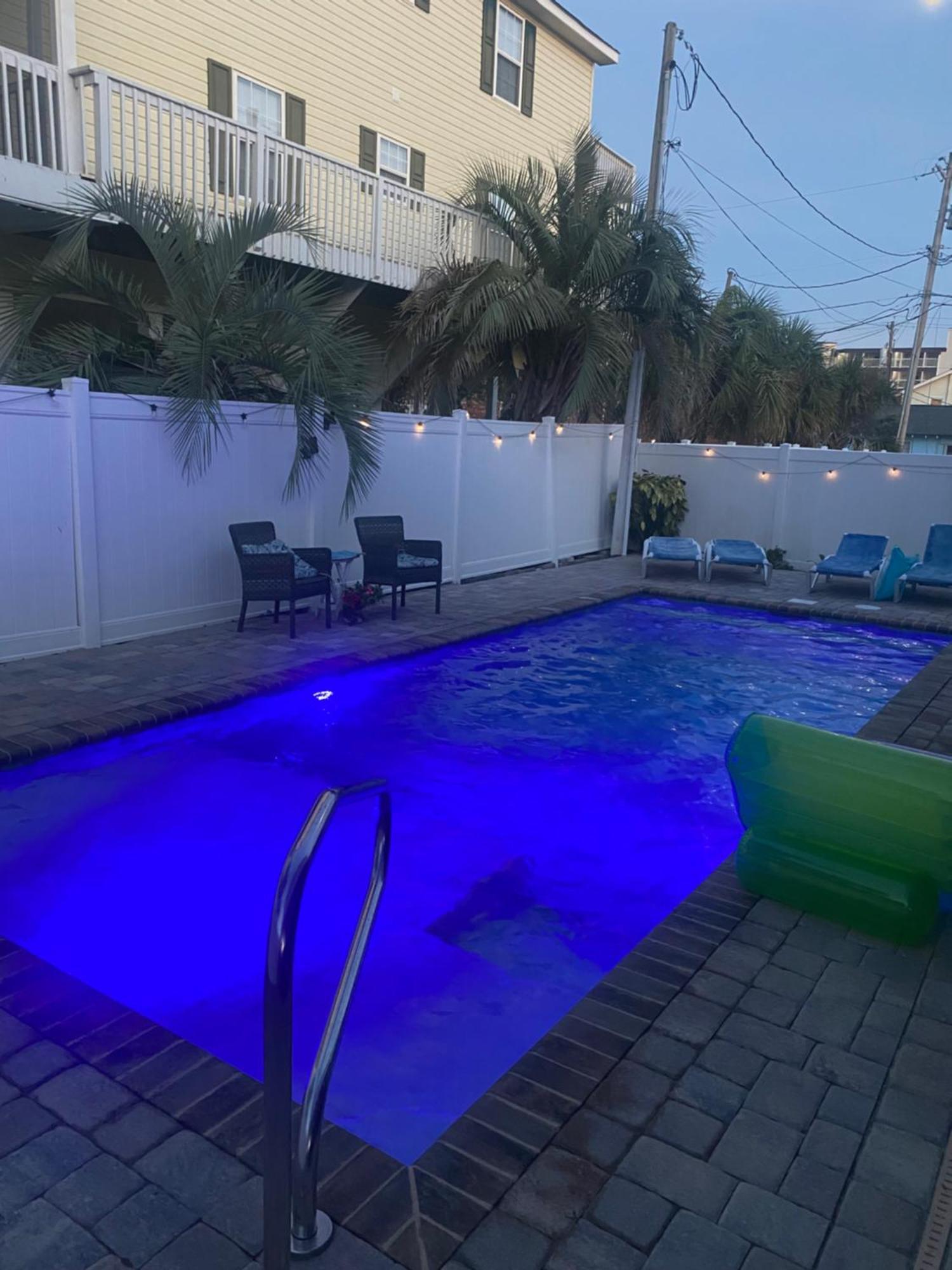 מירטל ביץ' Beach Breeze 3, Pet Friendly, Walking Distance To Atlantic Ocean Free Parking מראה חיצוני תמונה